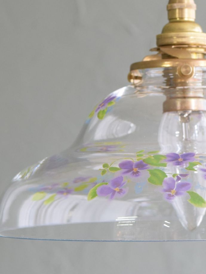 ペンダントライトの素材