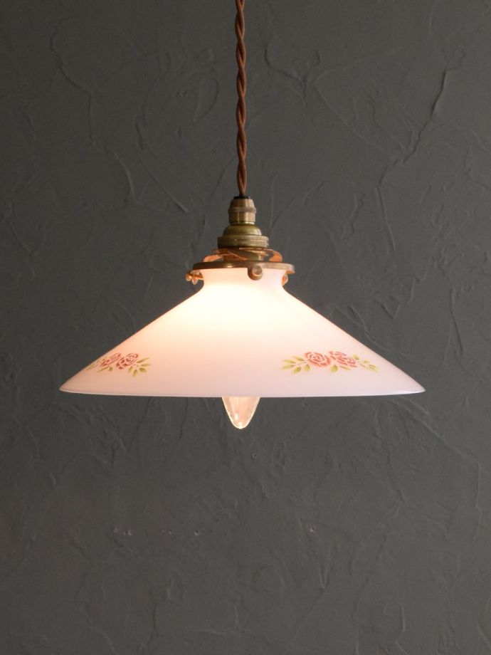 アンティーク風のペンダントライト