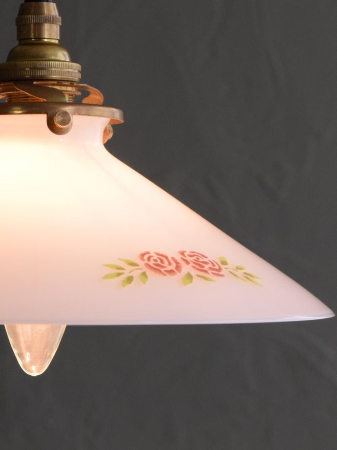 点灯後のペンダントライト