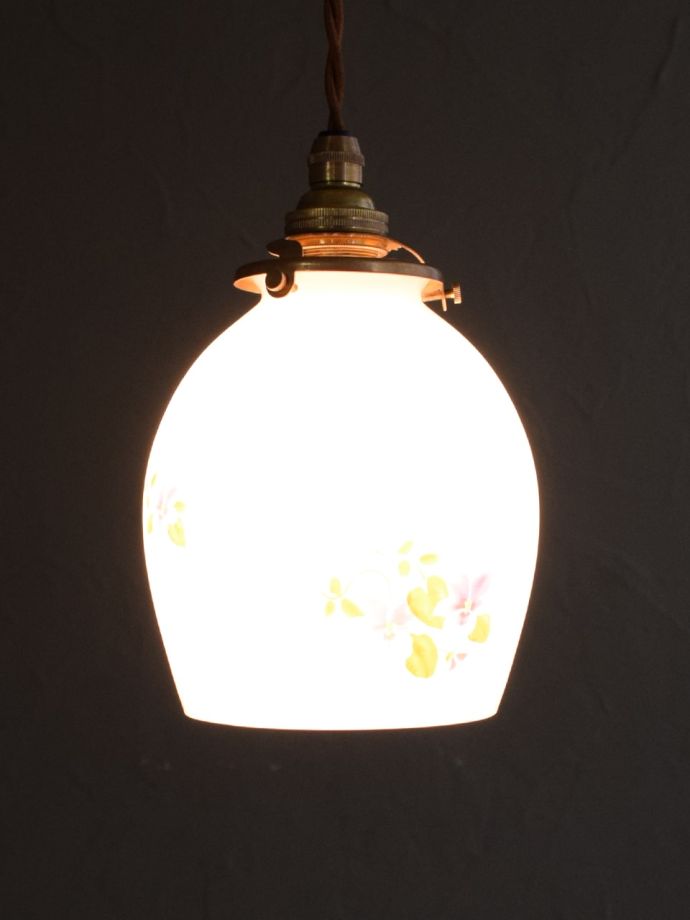 アンティーク風のペンダントライト