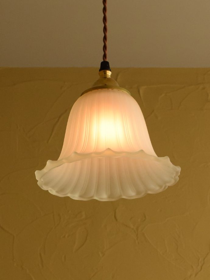 点灯後のペンダントライト