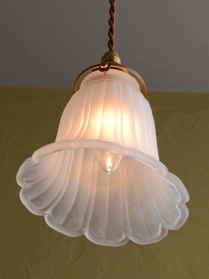 点灯後のペンダントライト