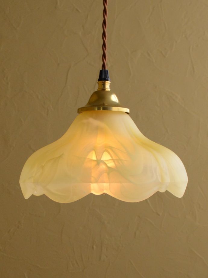 アンティーク風のペンダントライト