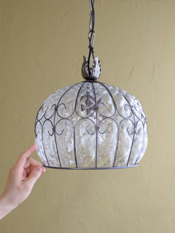 イタリアのおしゃれなペンダントランプ、ヴェネチアで作られた