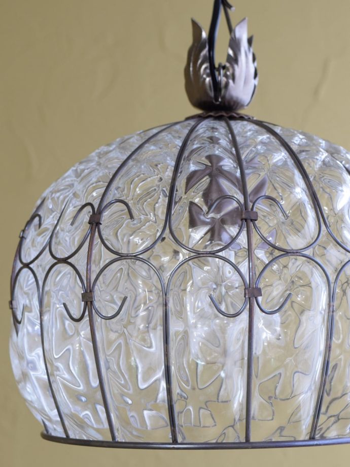 ヴェべチアンガラスのシェード