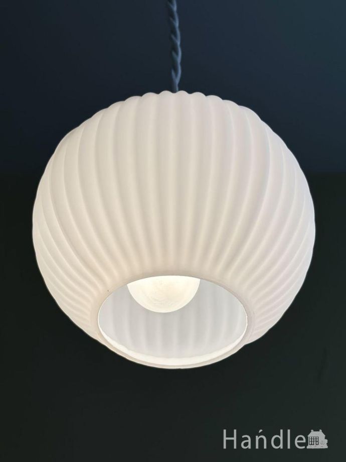 ほんのり照らすあたたかい灯り