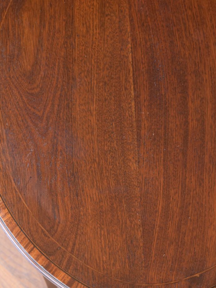 オケージョナルテーブルの天板