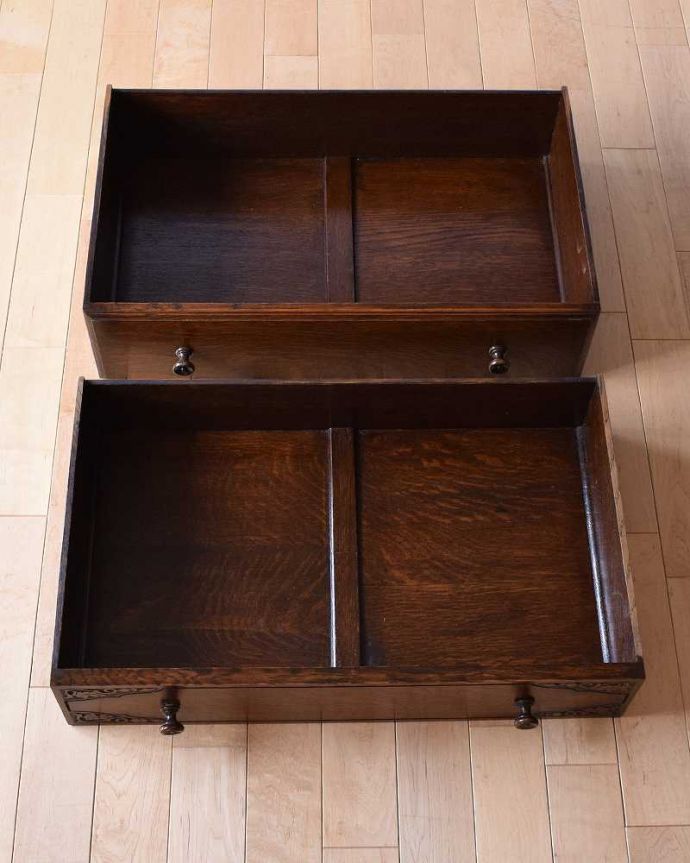 ビューロー　アンティーク家具　彫刻が美しいライティングビューロー（デスク）、アンティーク英国輸入家具。引き出しの中もキレイに仕上げましたもちろん、引き出しの中もキレイに修復したので、実用的にいろんなものを収納してお使い下さい。(q-1043-f)