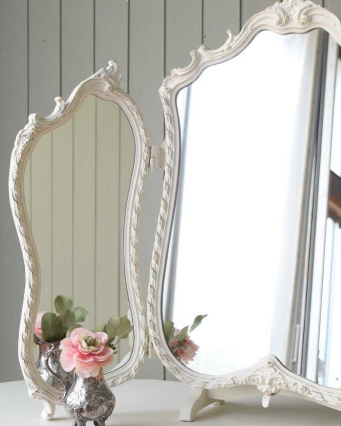 アンティーク ミラー(鏡) アンティーク雑貨 フランス輸入の華やかなアンティーク家具、スタンドミラー(三面鏡)。フランスらしさたっぷり女性だったら誰もが憧れちゃうフランスのアンティークミラー。(q-114-z)
