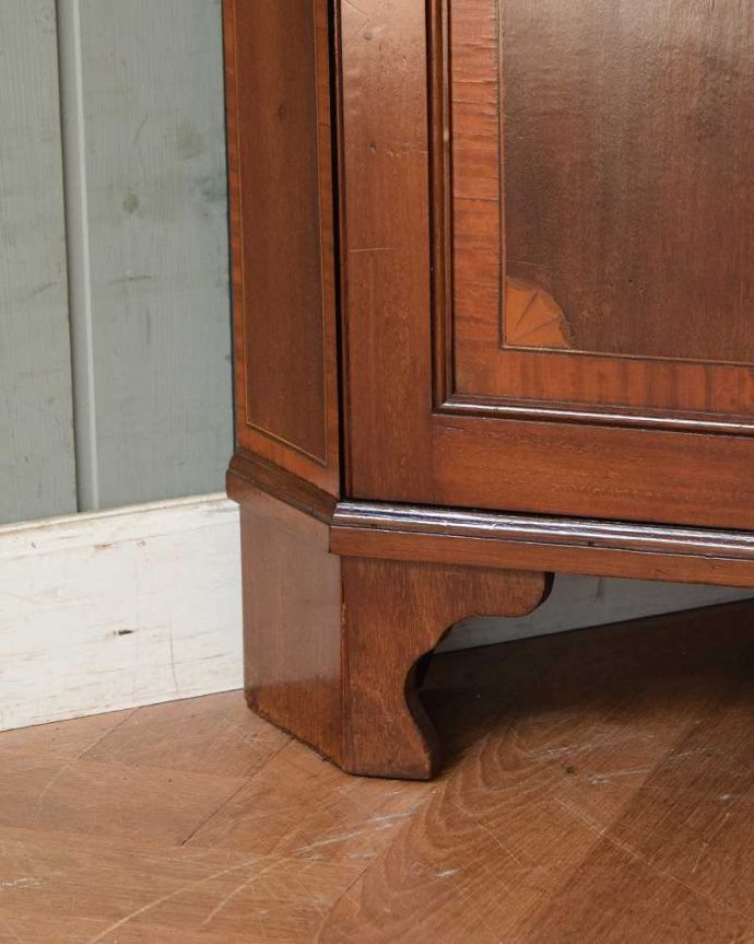 アンティーク家具の脚