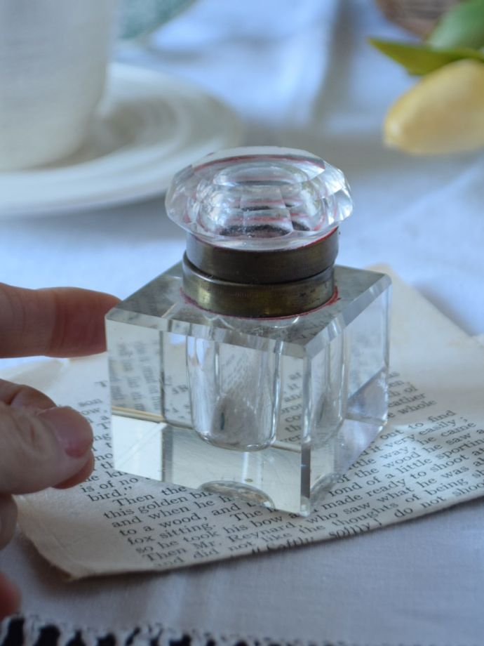 アンティークのガラス雑貨