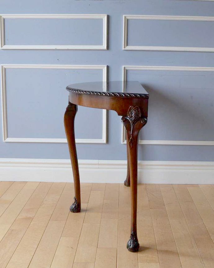 コンソールテーブルの側面