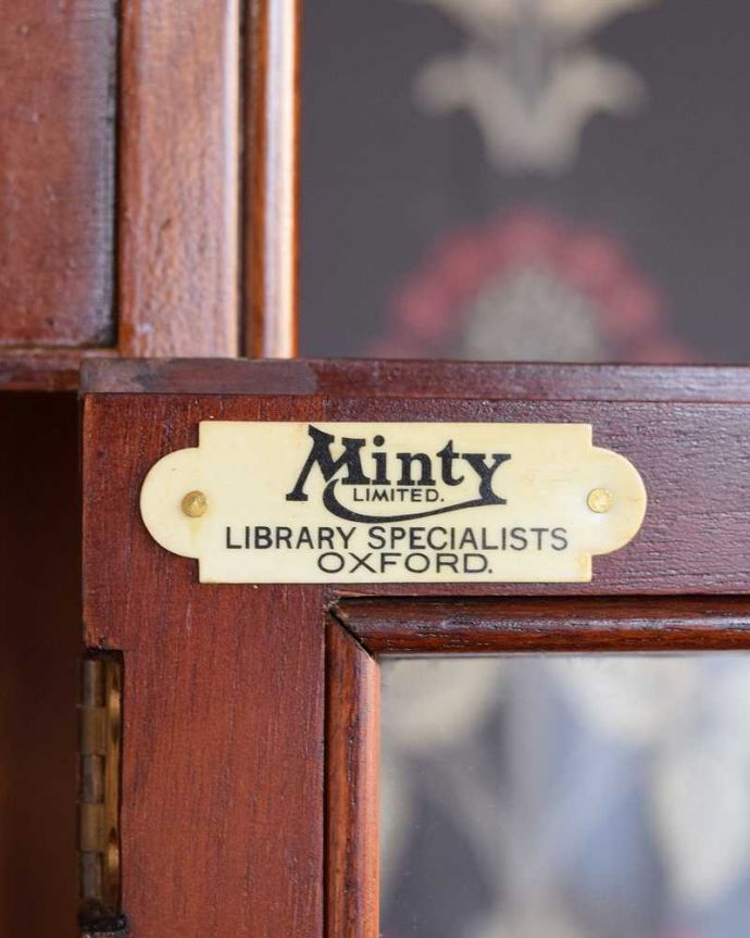 アンティークのキャビネット　アンティーク家具　スマートな英国アンティーク家具、シンプルデザインのスタッキングブックケース。。(q-1241-f)