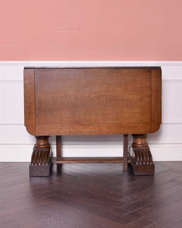 アンティークのテーブル　アンティーク家具　豪華なバルボスレッグが美しい、アンティークゲートレッグテーブル(ドロップリーフテーブル)。クルッと回転。(q-1261-f)