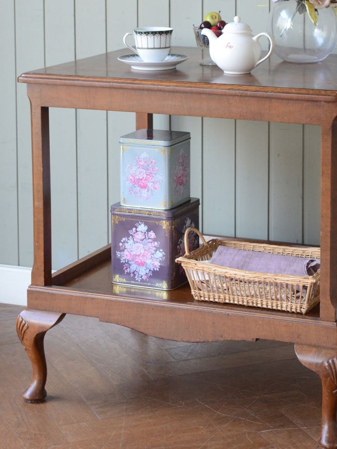 おしゃれなサイドテーブル