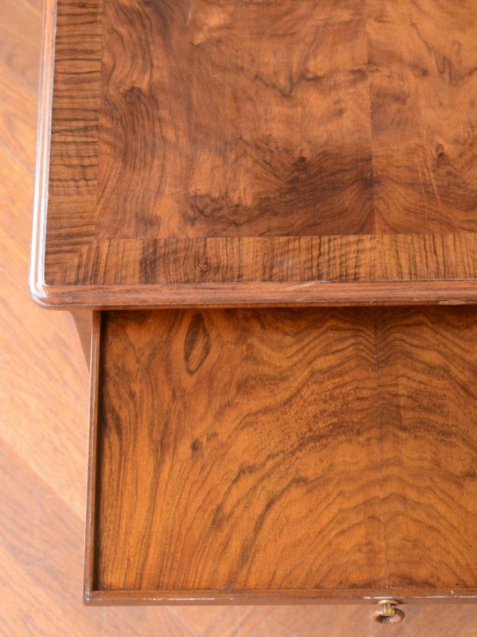 サイドテーブルの天板