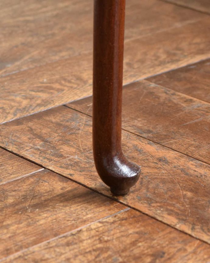 アンティーク家具の脚