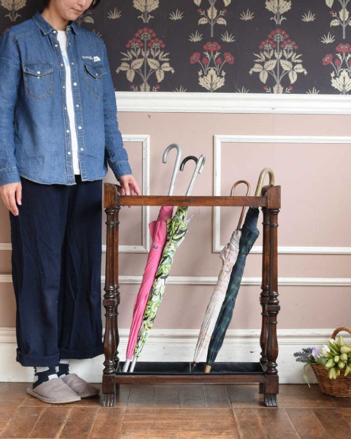 アンティークのおしゃれなステッキスタンド