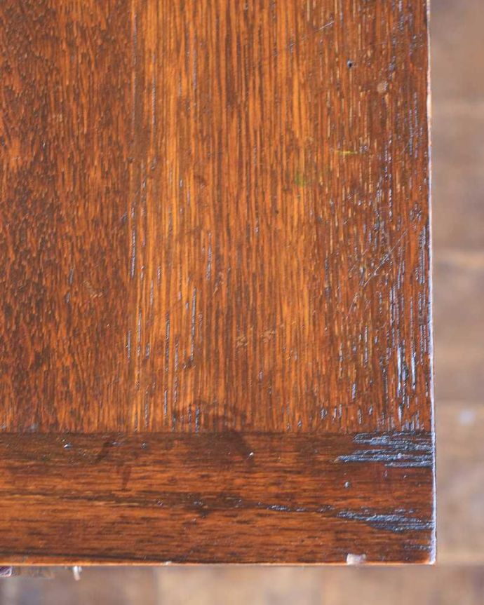 ビューロー　アンティーク家具　どこでも置ける小さくて可愛いアンティーク家具、スチューデントビューロー。ピッカピカにお直ししたので、楽しんで使って下さい。(q-1331-f)