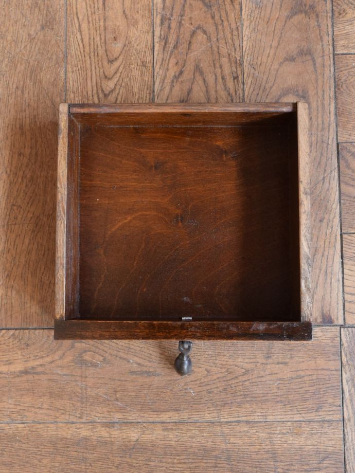 ホールスタンドの引き出し