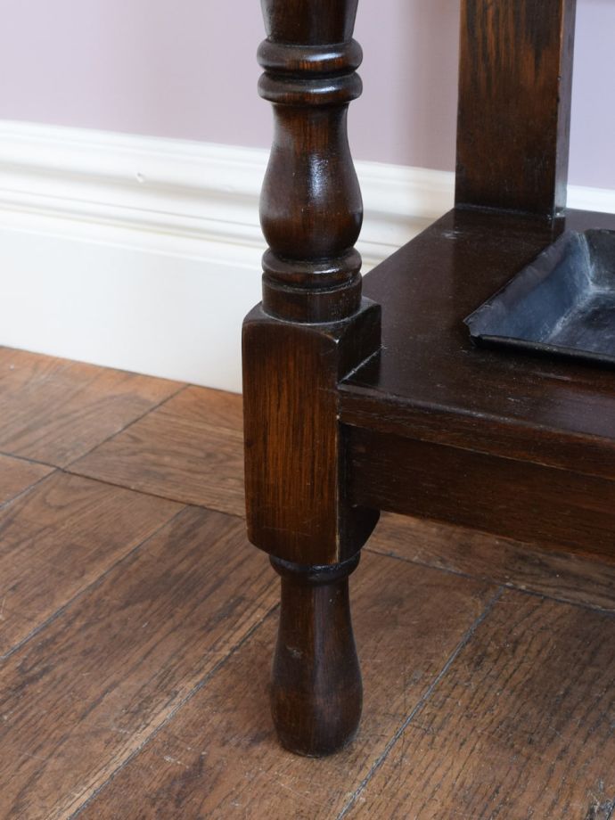 ホールスタンドの脚