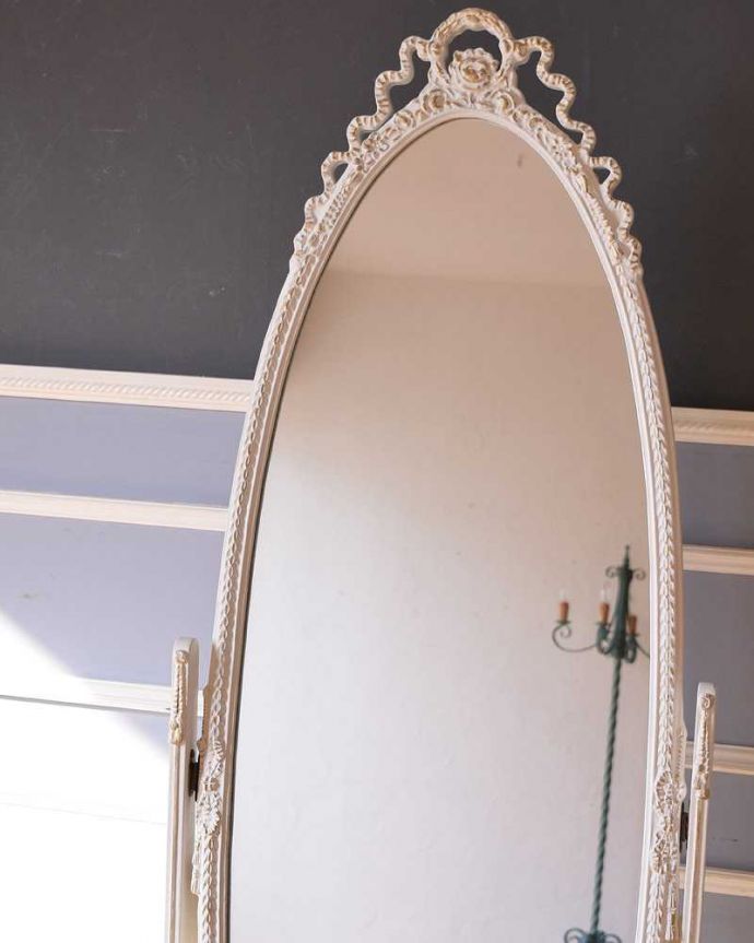 アンティークのドレッサー　アンティーク家具　フランスから届いた美しいシュバルミラー(姿見)。新しいミラーに張り替えました。(q-1400-f)