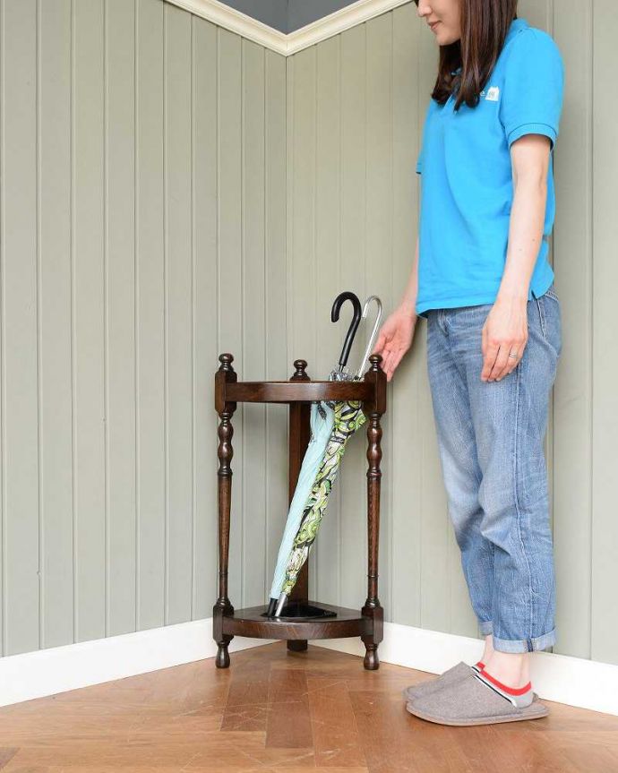 アンティークのおしゃれなステッキスタンド