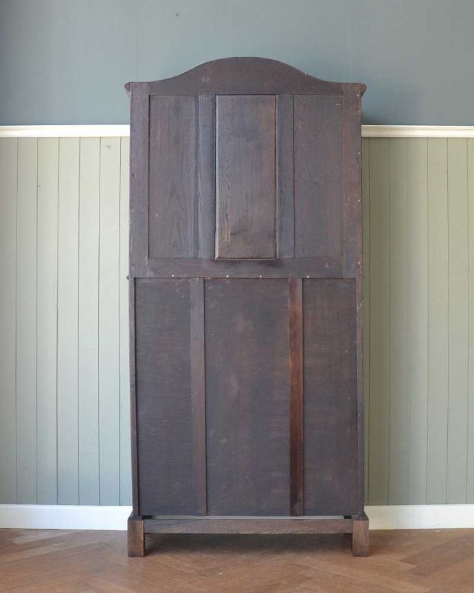 ビューローブックケースの後ろ姿