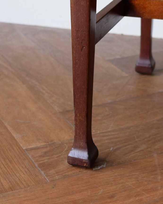 アンティーク家具の脚