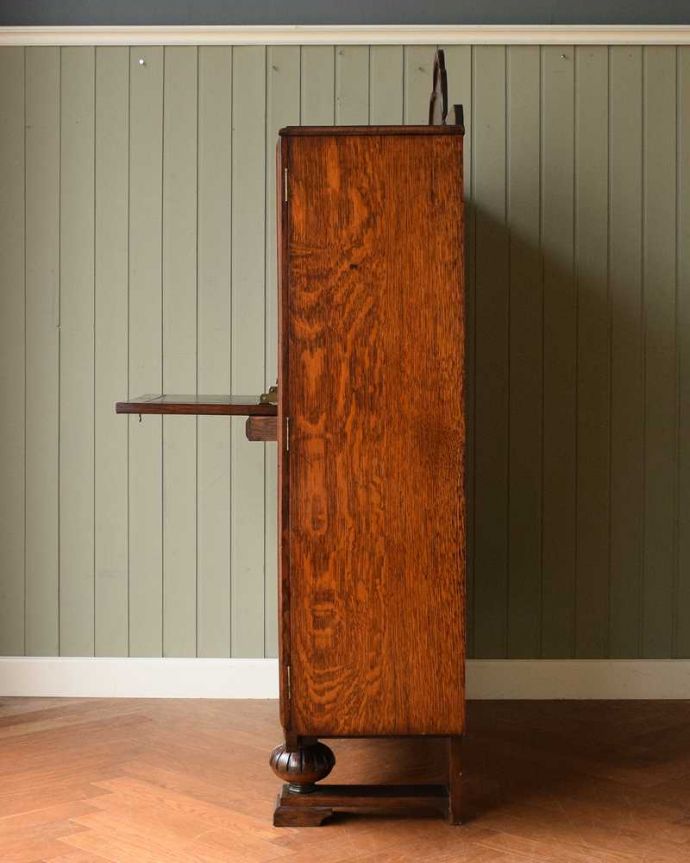 ビューロー　アンティーク家具　本棚とビューローがセットになったサイドバイサイド、英国のアンティーク家具。横から見るとこんな感じ。(q-1657-f)