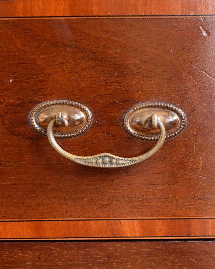 ビューロー　アンティーク家具　英国スタイルのアンティーク家具、シノワズリデザインのビューローブックケース。開けるたびに、ワクワクしちゃう。(q-1697-f)