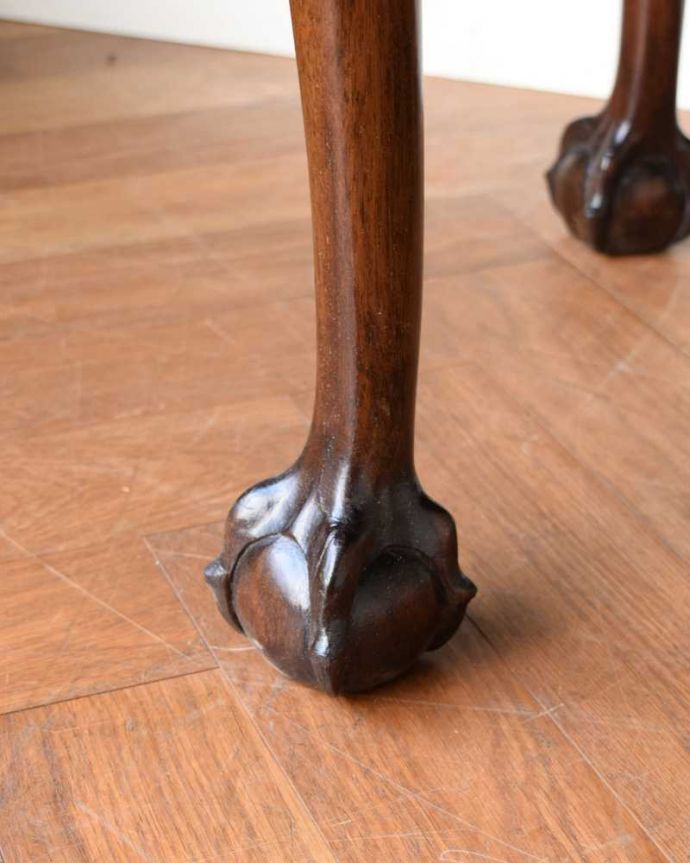 アンティークデスクの脚