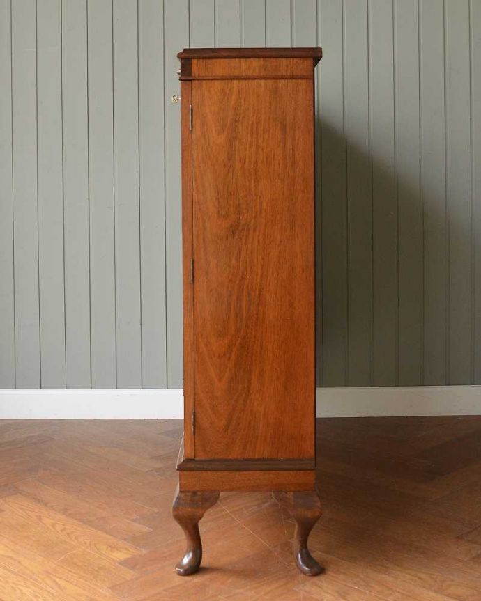 ビューロー アンティーク家具 英国の便利なアンティーク家具、本棚とデスクが一つになったサイドバイサイド 。横から見るとこんな感じ。(q-1709-f)