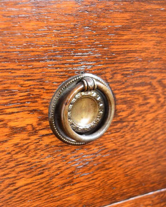 アンティークのチェスト　アンティーク家具　英国アンティーク家具、ミラーバックサイドボード（ミラー付きチェスト） 。開けるたびに、ワクワクしちゃう。(q-1723-f)