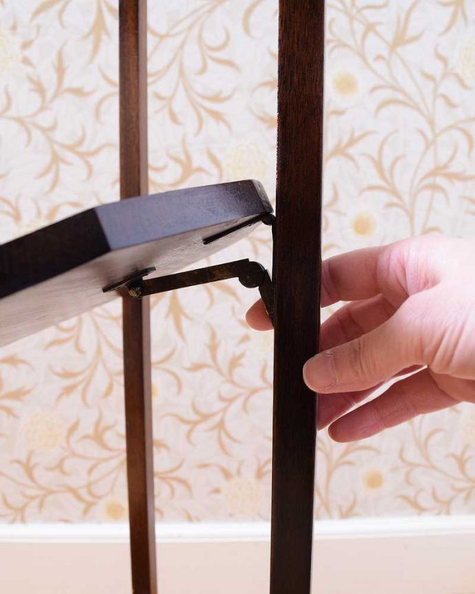 プランツスタンド・ケーキスタンド　アンティーク家具　英国のアフタヌーンティーを自宅で楽しめる、アンティークケーキスタンド 。あっという間に組み立て出来ます女性でも簡単に組み立て出来ます。(q-1727-f)