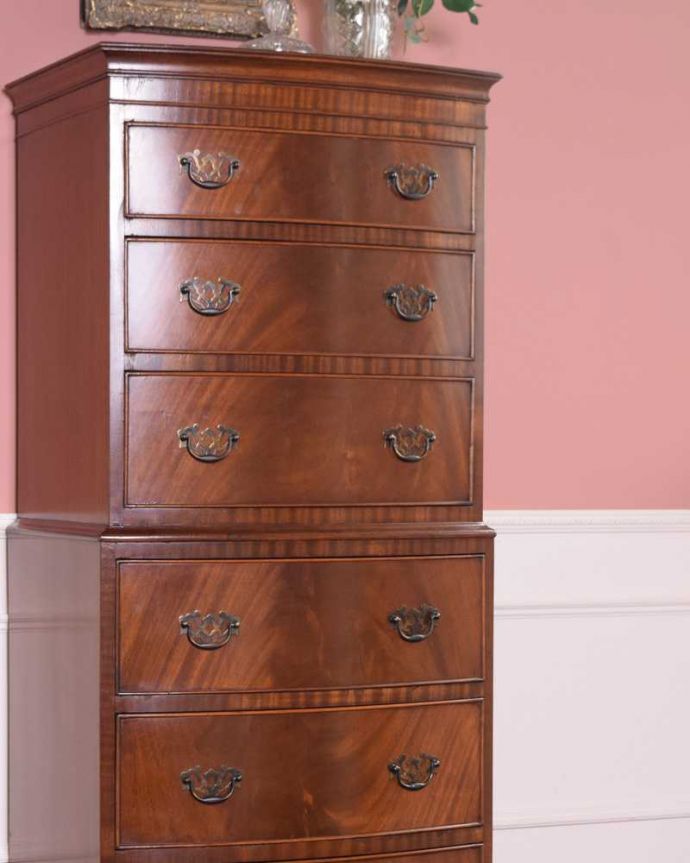 アンティーク家具 高級材を贅沢に使用したアンティーク家具、トールボーイ6段チェスト。木目のツヤツヤ感。(q-1765-f)