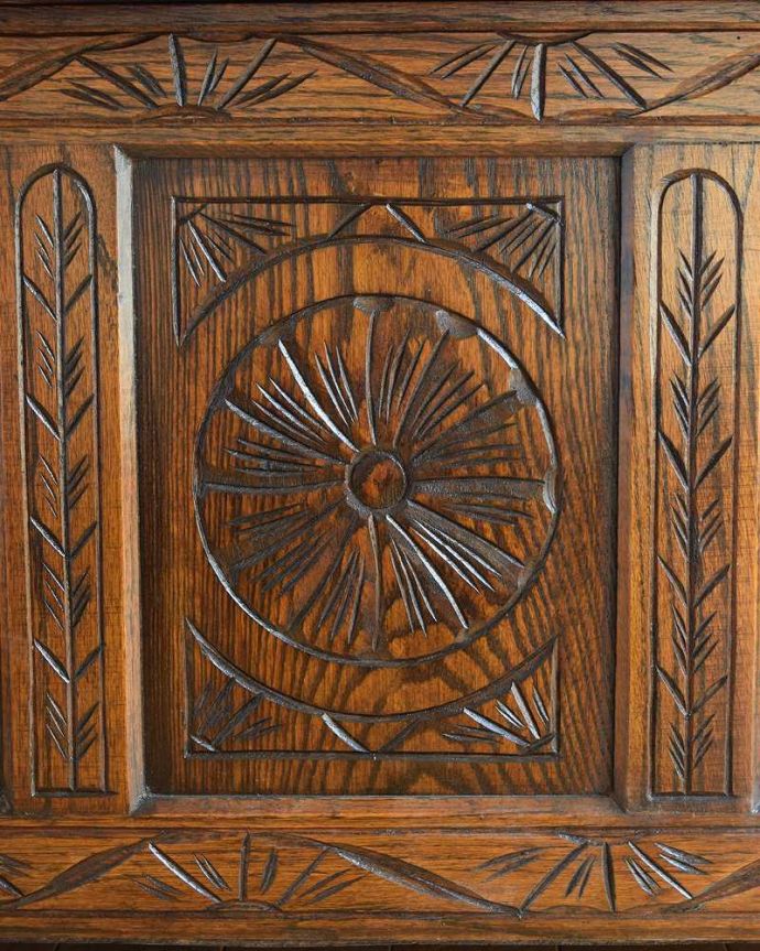 ブランケットボックス・収納ボックス　アンティーク家具　アンティーク　ブランケットボックス（コファ）。。(q-1782-f)