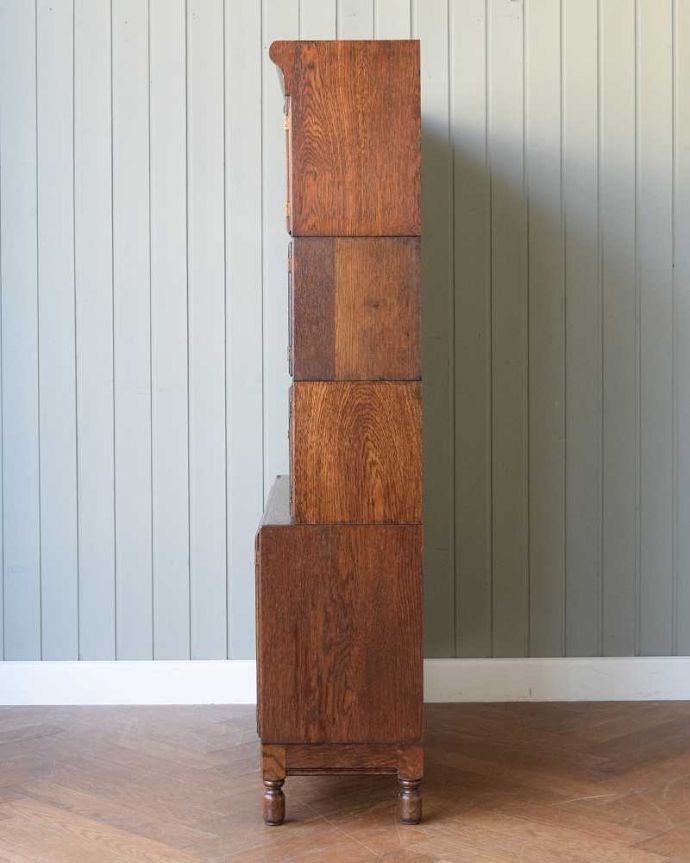 アンティークのキャビネット　アンティーク家具　重ねて積み上げるスタッキングブックケース、英国輸入のアンティークキャビネット 。横から見ると･･･横から見るとこんな感じ。(q-1801-f)