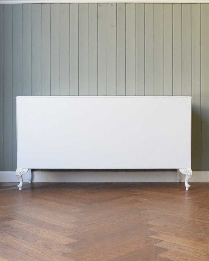 アンティークのチェスト アンティーク家具 フランスのアンティーク家具、ドレッシーなツインチェスト(ガラス天板)。後ろ姿も女性らしく後ろ姿にも気を使っています。(q-1822-f)