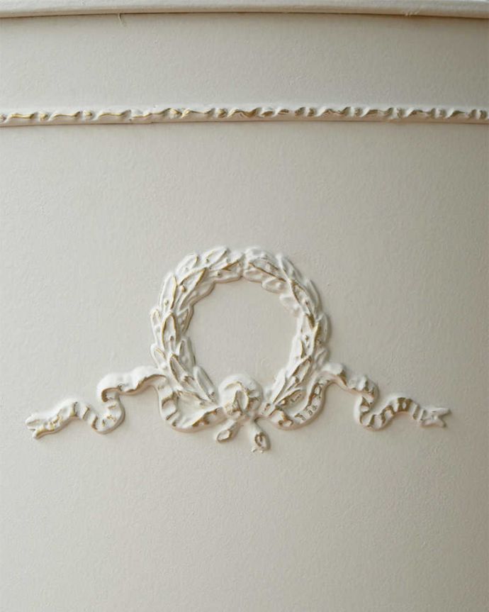 アンティークのドレッサー アンティーク家具 憧れの可愛いドレッシングテーブル(鏡台)、アンティークのフレンチインテリア 。横顔のポイント横にも女性らしい彫り。(q-1825-f)