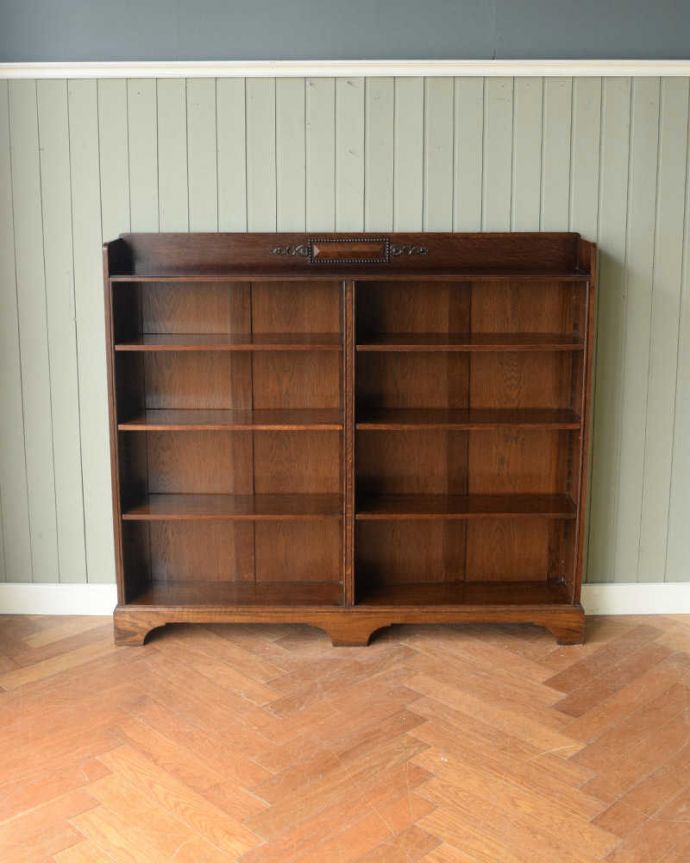 アンティークのキャビネット アンティーク家具 英国輸入のアンティーク家具、重厚なオープン棚のブックシェルフ(本棚) 。キレイに修復したので、安心して使って下さい。(q-1839-f)