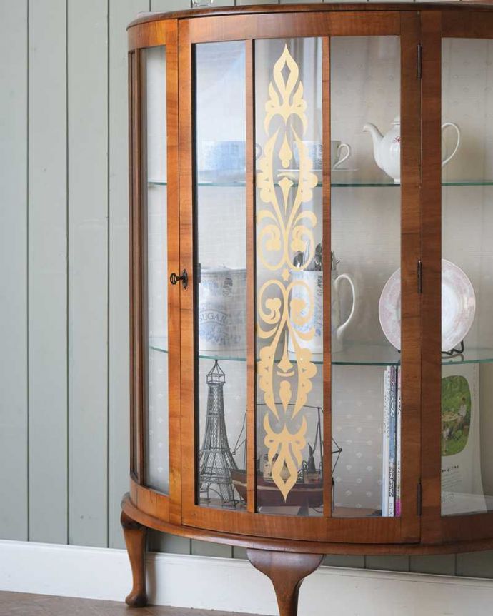 アンティークガラスの扉