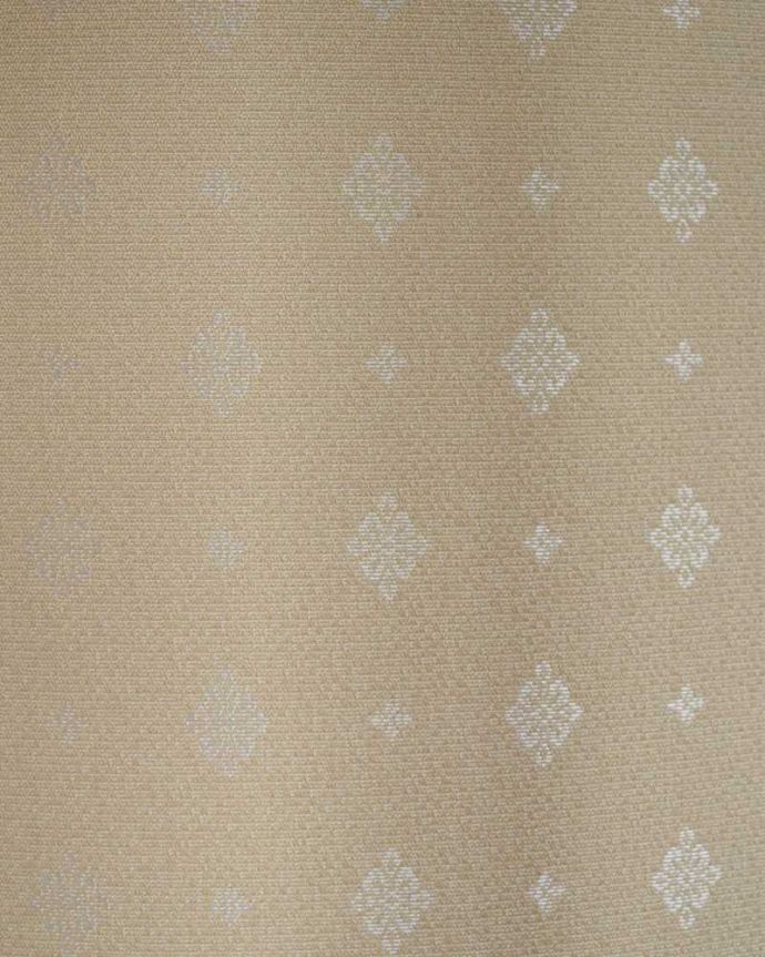 アンティークのキャビネット　アンティーク家具　英国のクラシックなアンティーク家具、ミラーがキラキラ輝くガラスキャビネット（飾り棚）。新しいものに張り替えました。(q-1936-f)