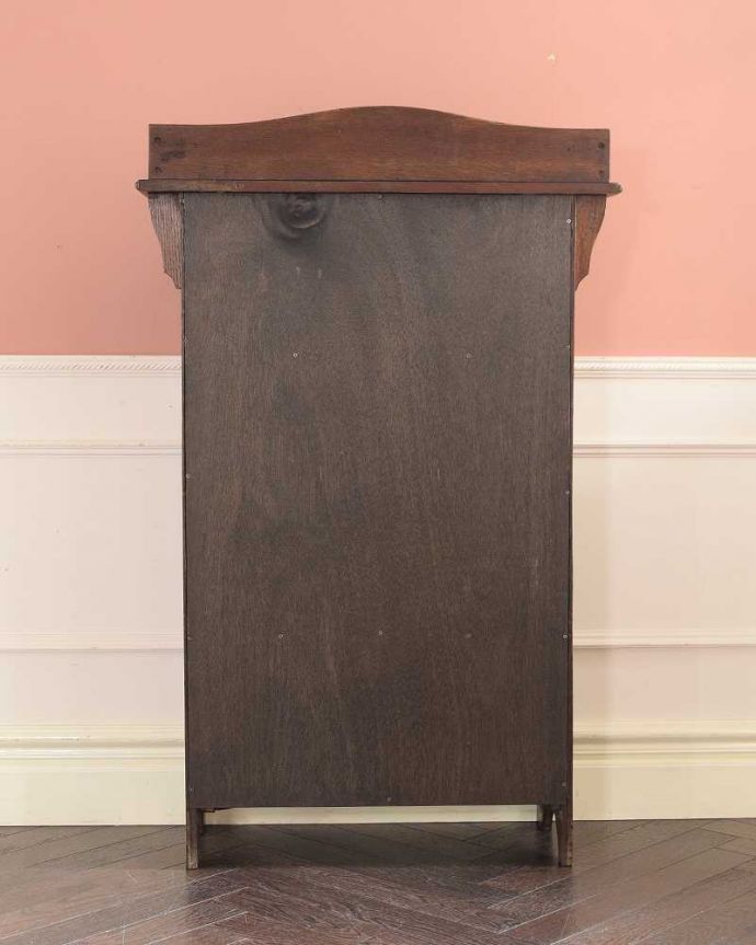 ビューロー　アンティーク家具　どこでも置けるコンパクトサイズが魅力のスチューデントビューロー。もちろん後ろ姿もキレイですアンティークは新品ではないので、もちろん経年変化によるキズはあります。(q-1942-f)