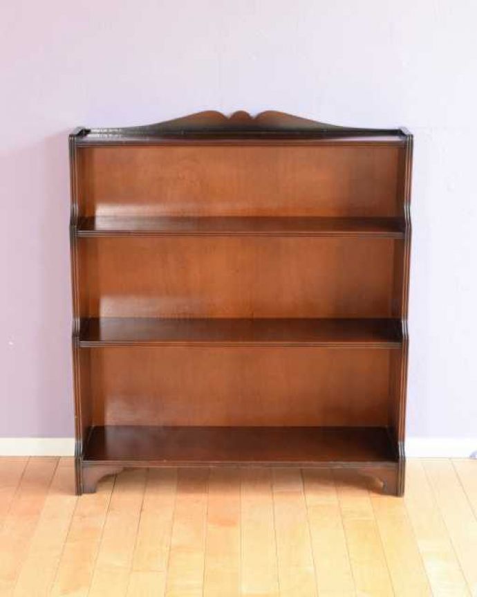 アンティークのキャビネット アンティーク家具 高級感漂うマホガニー材が魅力の英国アンティークのオープンブックシェルフ(本棚)。キレイに修復したので、安心して使って下さい。(q-1989-f)