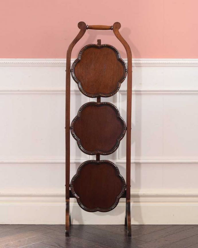 畳んだ時のケーキスタンド