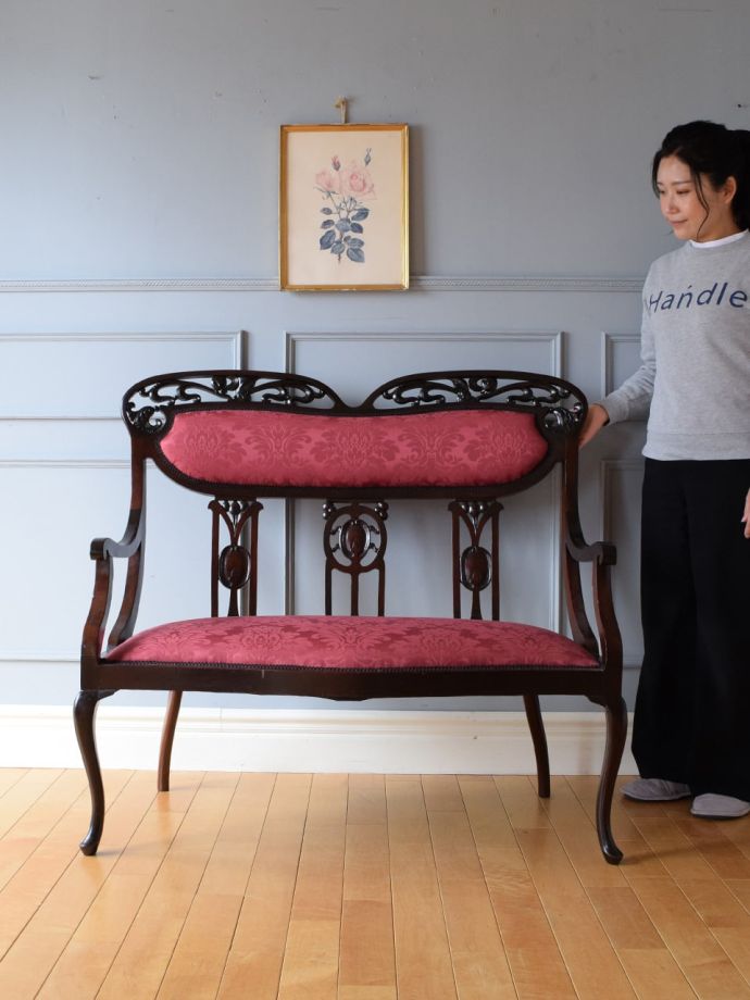 英国アンティークの椅子、セティ