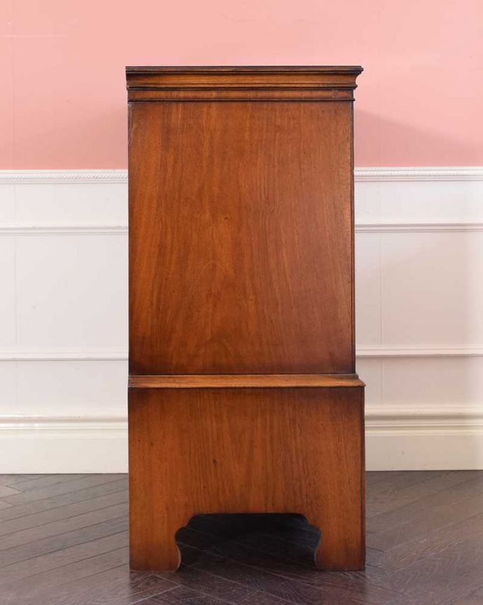 チェストの側面