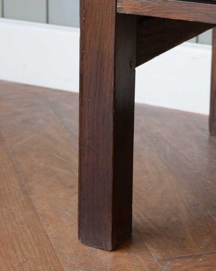 アンティーク家具の脚