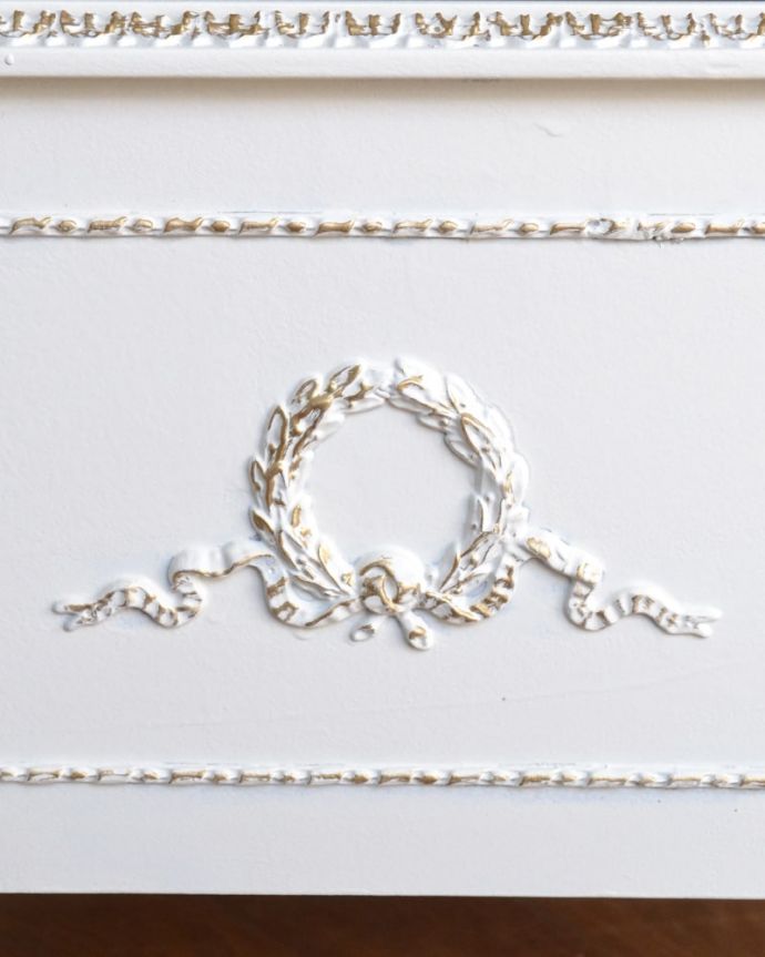 アンティークのドレッサー　アンティーク家具　アンティークのミラー、引き出しも付いた大きなスタンドミラー。横顔のポイント横にも女性らしい彫り。(q-2072-f)